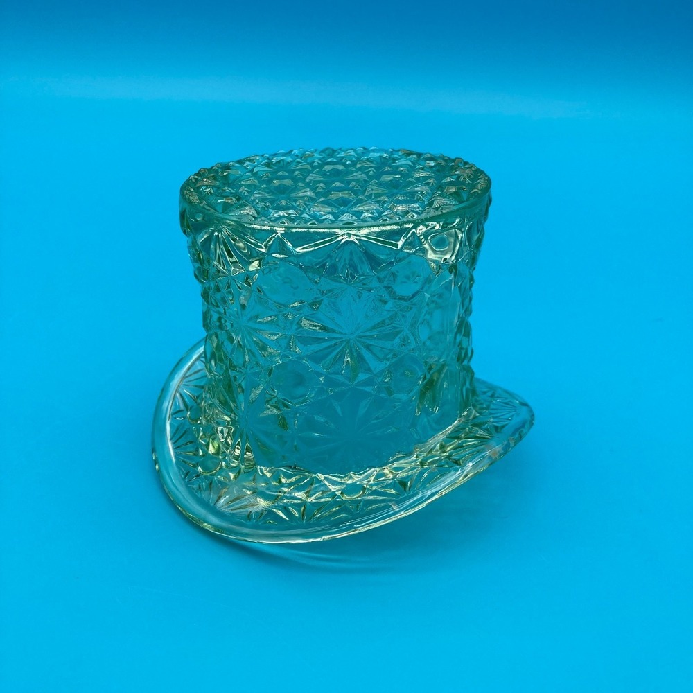 Vintage Large Fenton Green Glass Top Hat Vase Daisy and Button 4.5"